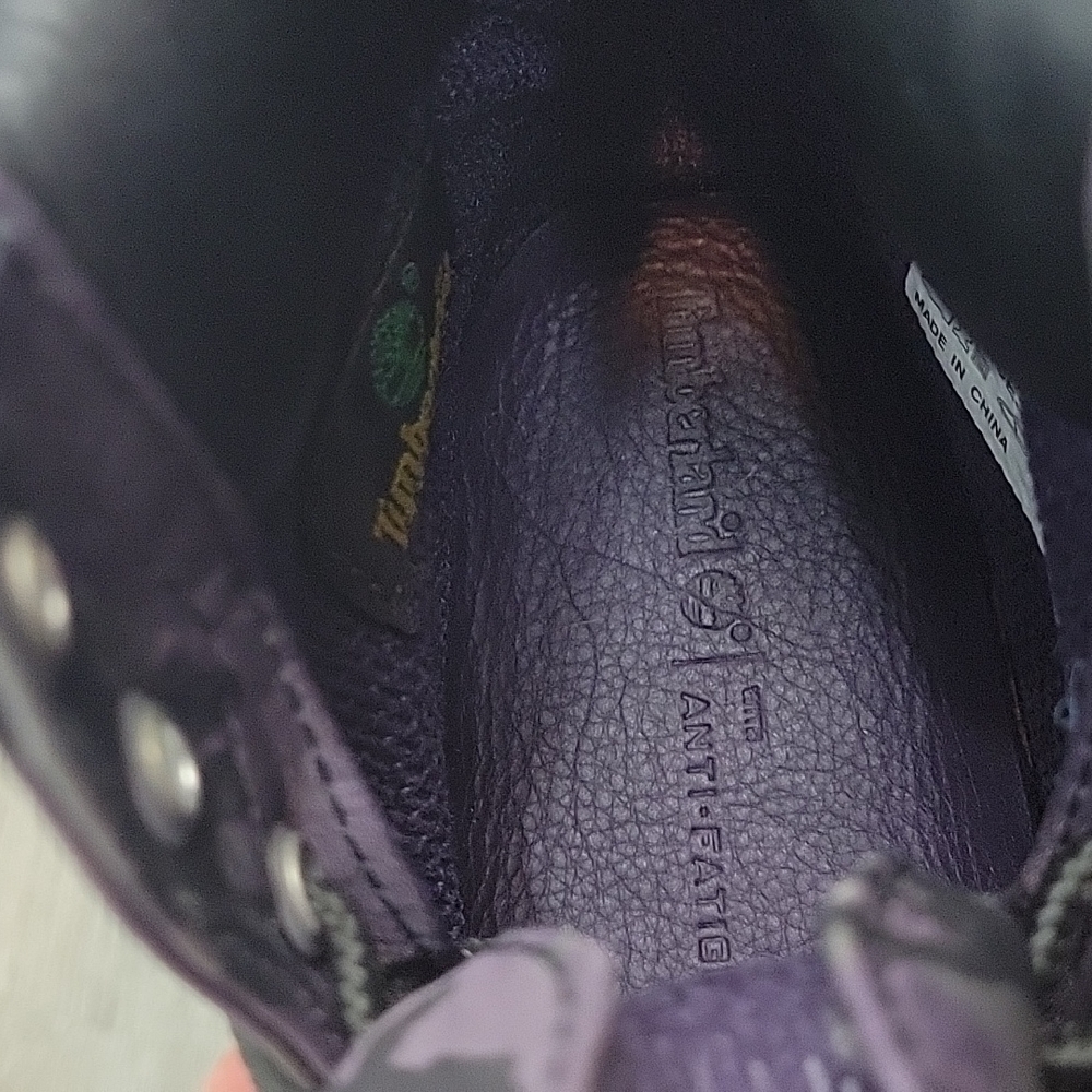 A25E3 Timberland Purple Camo Women's Boots - Picture 11 of 14